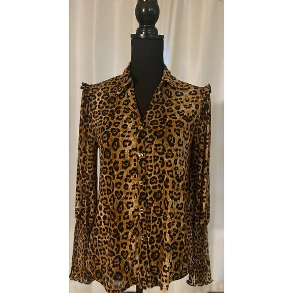 Ember Cheetah Print Blouse Size Small Shoulder Ruffles Long Smocked Sleeves - Picture 1 of 7